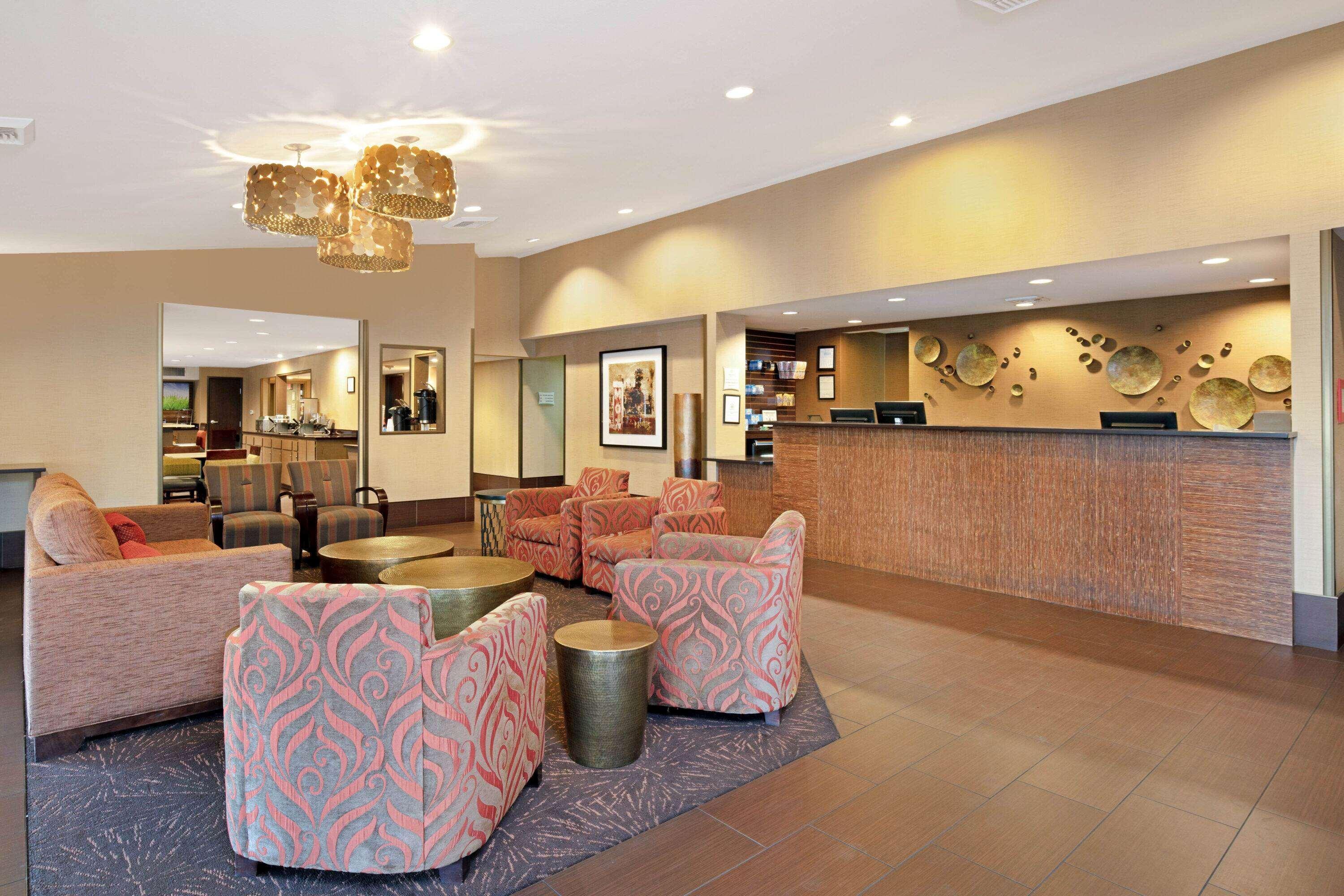 La Quinta Inn & Suites By Wyndham Lv Tropicana Stadium Las Vegas Zewnętrze zdjęcie