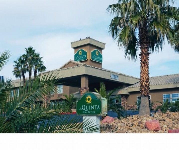 La Quinta Inn & Suites By Wyndham Lv Tropicana Stadium Las Vegas Zewnętrze zdjęcie