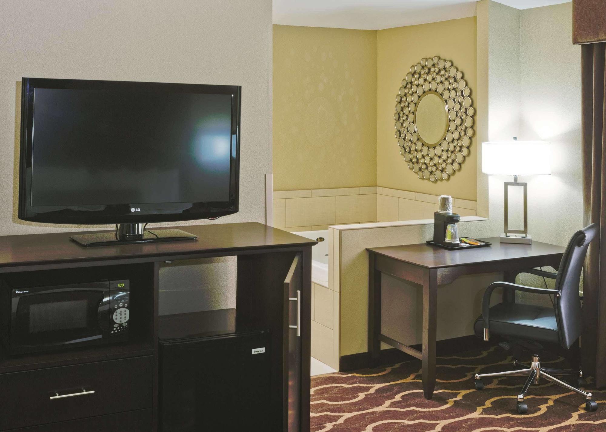 La Quinta Inn & Suites By Wyndham Lv Tropicana Stadium Las Vegas Zewnętrze zdjęcie