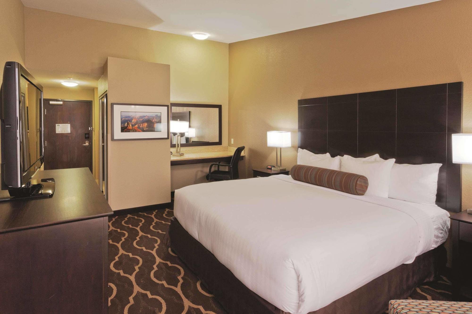 La Quinta Inn & Suites By Wyndham Lv Tropicana Stadium Las Vegas Zewnętrze zdjęcie
